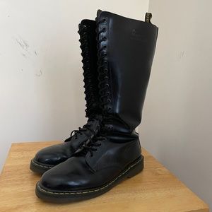 Dr. Martens Made in England vintage 20 Eye Boots Black UK10 M11 W12